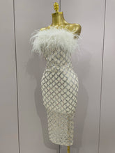 2025 New Shinning White Feathers Sequins Straples Bodycon Dress Women Fashion Celebrate Luxury Birthday Party Cocktail Dress